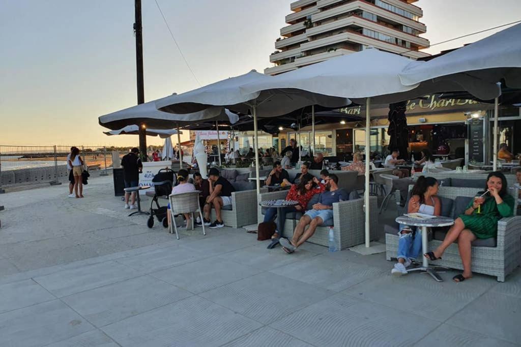 Studio Cabines 6 Couchages 150 M De La Plage Et A Quelques Secondes Des Commerces Wifi Gratuit La Grande-Motte Kültér fotó